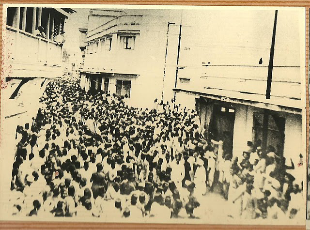 Bahadur Yar Jung - Funeral (2)